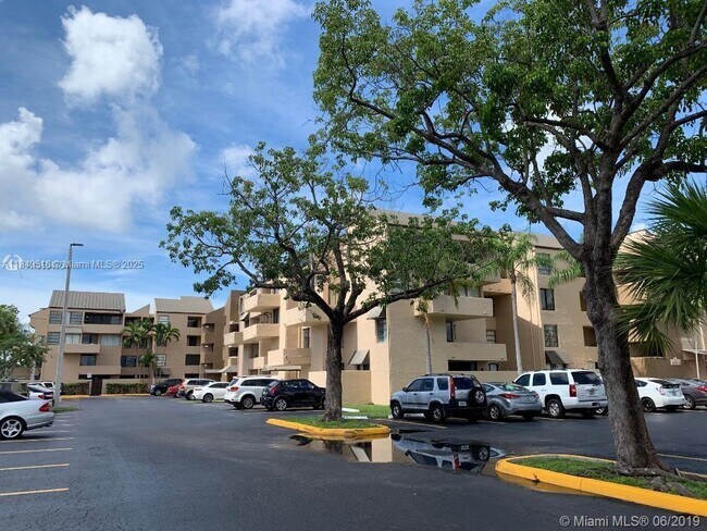 Primary Photo - 10400 SW 108th Ave