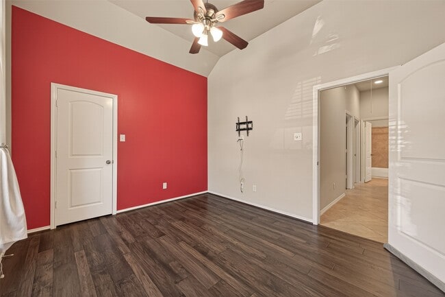 Building Photo - 13612 Evening Wind Dr