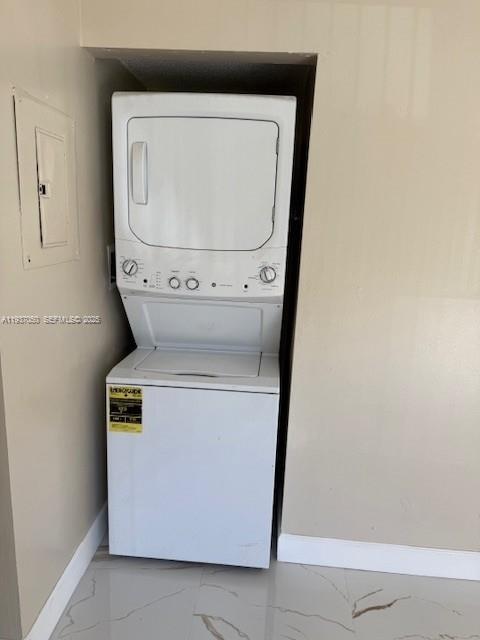 Building Photo - 425 NW 210th St