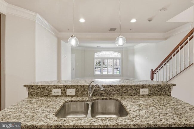 Building Photo - 3624 Spring Hollow Ln