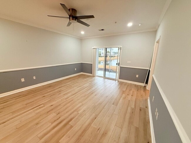 Building Photo - 330 Kiskadee Loop