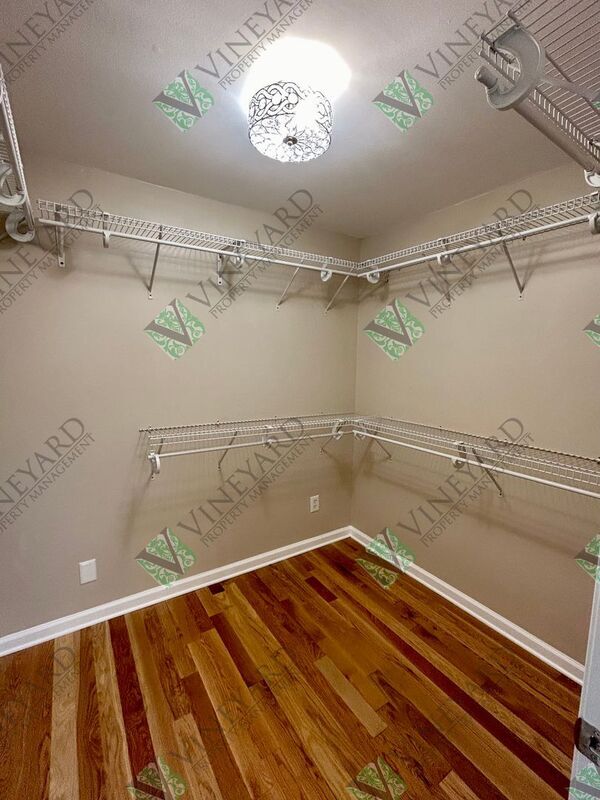 Building Photo - 261 Ridgeway Rd