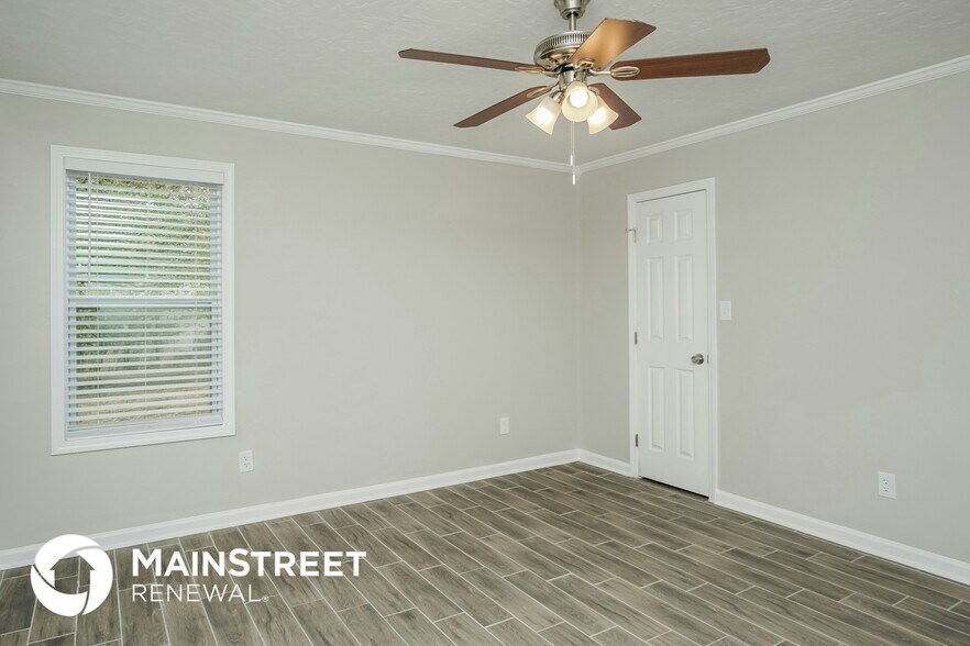 Building Photo - 13331 Scott Ln