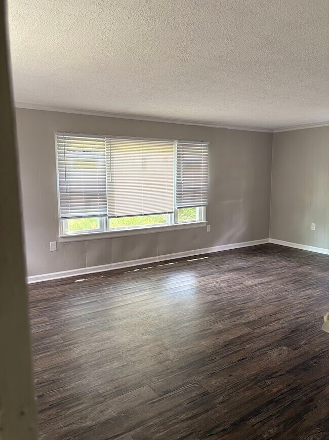 Building Photo - 209 Morningside Dr