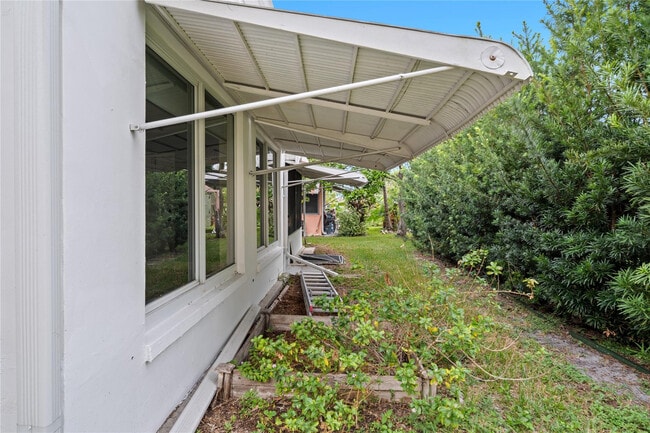 Building Photo - 4514 NW 49th Dr