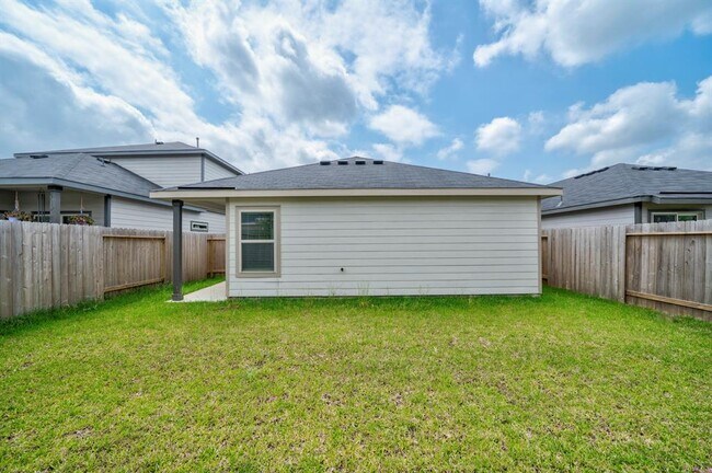 Building Photo - 2637 Shady Cedar Ct