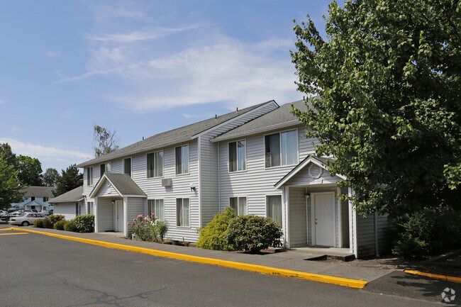 Pineview Apartments Happy Valley, OR Apartment Finder