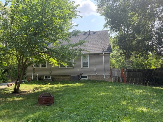 Building Photo - 3166 Platt Rd