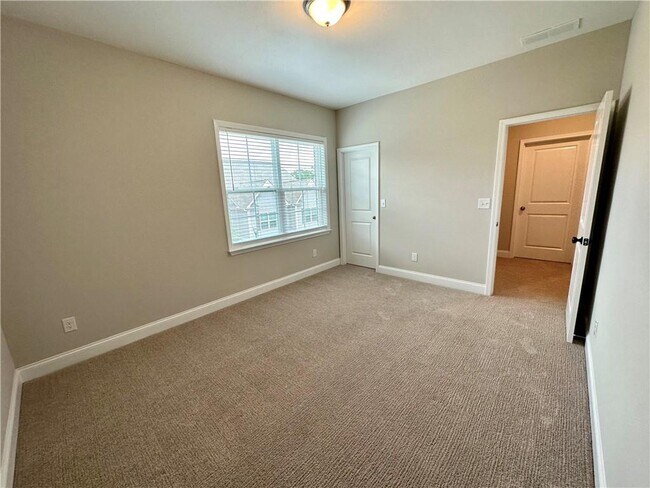 Building Photo - 42 Dalmer Dr