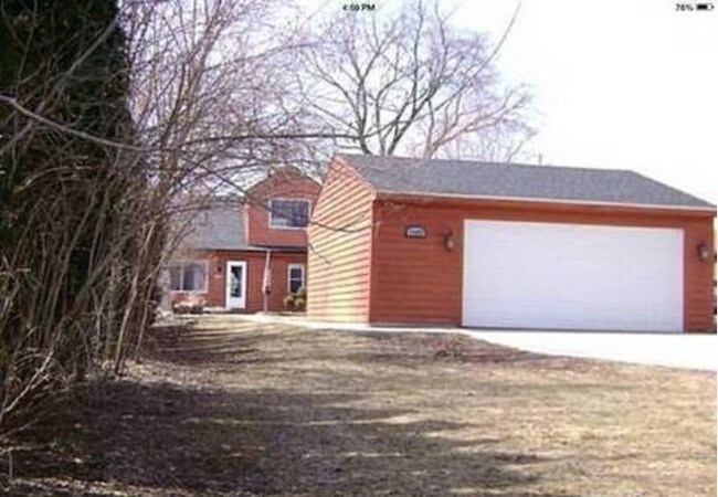 Building Photo - 1603 S 100th St