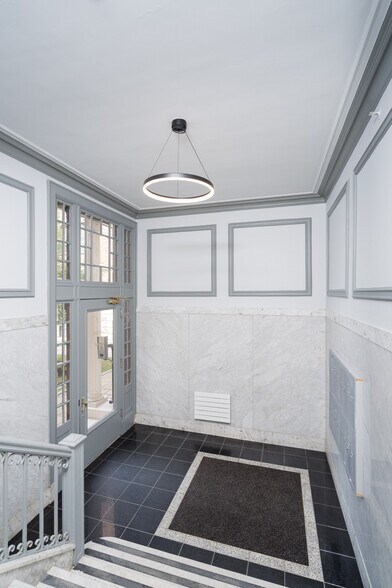 Building Photo - 19A Forest St. Unit 32