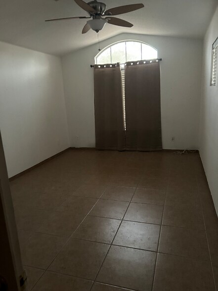 Building Photo - 331 Velino Ave