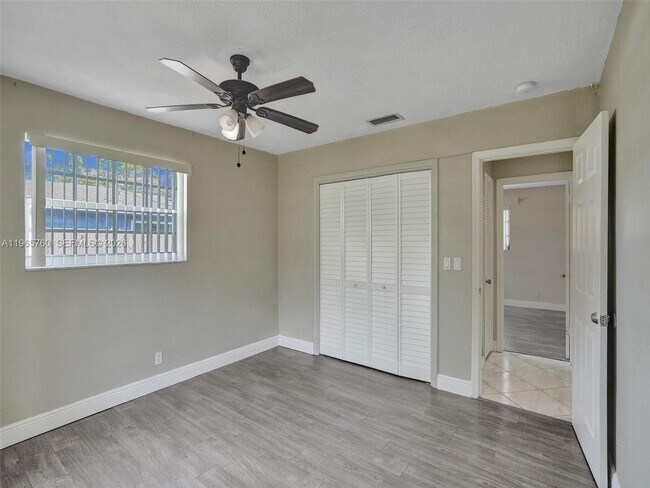 Building Photo - 4330 NW 8th St