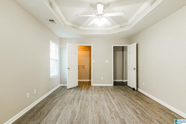 Building Photo - 255 Forest Lakes Dr