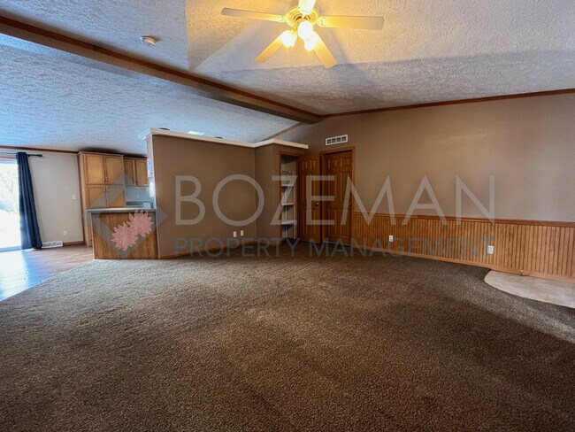 Building Photo - 6800 Bridger Canyon Dr