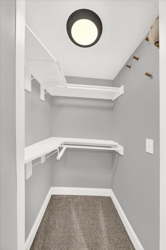 Building Photo - 10523 Howard Ave