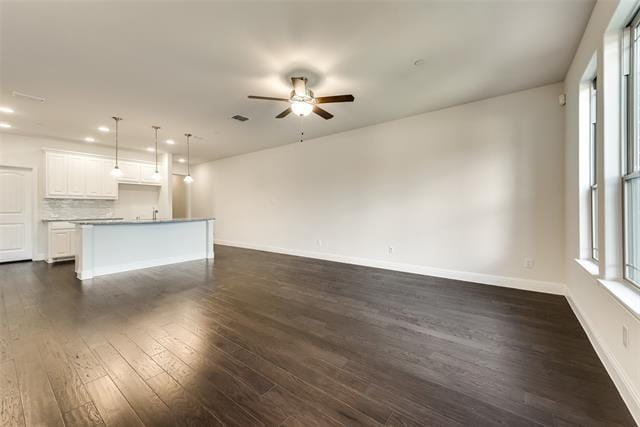 Building Photo - 1245 Wiltshire Dr