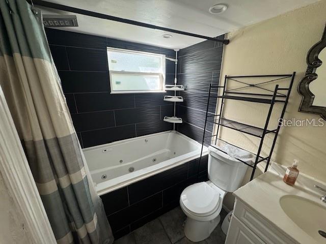 Building Photo - 7235 Redbud Ct