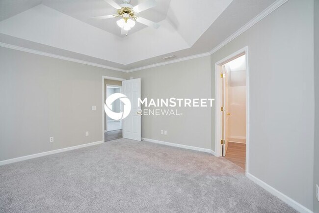 Building Photo - 3 Bedroom Pet-Friendly Home in La Vergne, ...