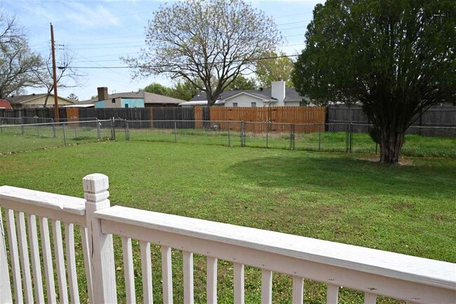 Building Photo - 4609 Tammy Dr