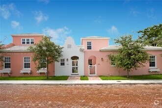 Building Photo - 556 Loretto Ave