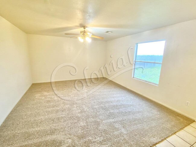 Building Photo - 4bd/2.5 in Killeen TX