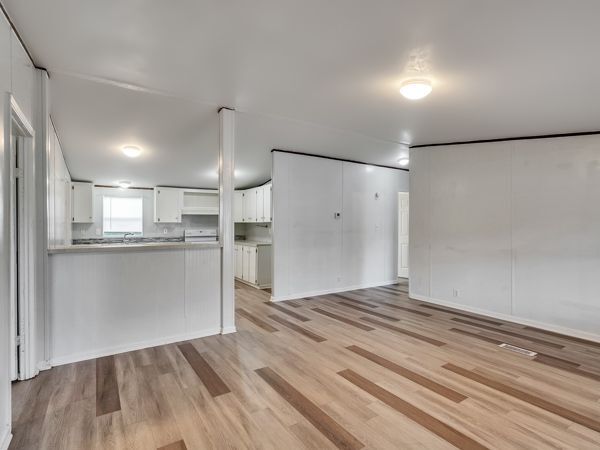 Building Photo - 25779 Almarie Dr