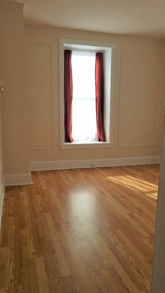 Building Photo - 15 E Mermaid Ln