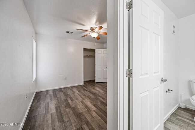 Building Photo - 3065 N 67th Ave