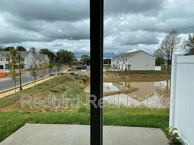 Building Photo - 857 Big Bend Ct