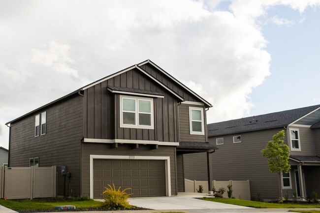 Building Photo - 5513 W Morgantown Ln