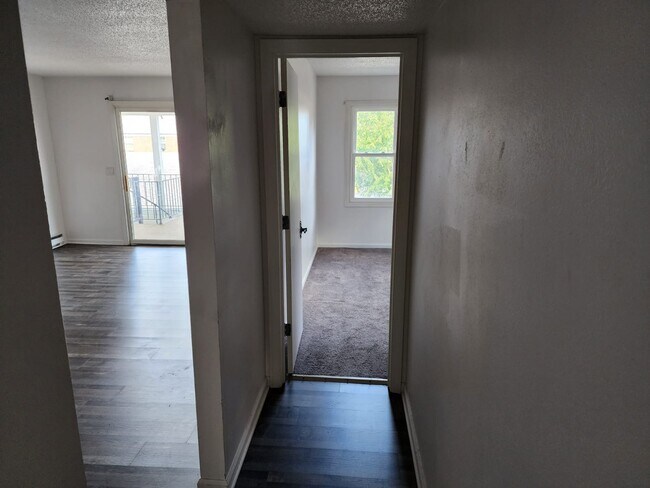 Building Photo - 2244 Rockspring Rd