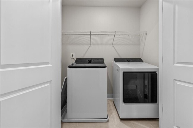 Building Photo - 3614 Shore Wood Ave