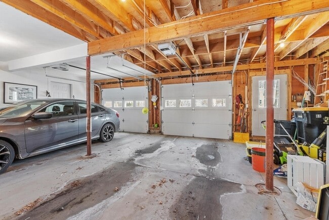 Building Photo - 60 Broadway St