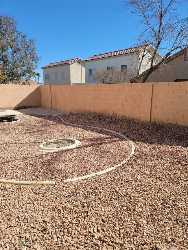 Building Photo - 4347 Sunrise Shores Ave