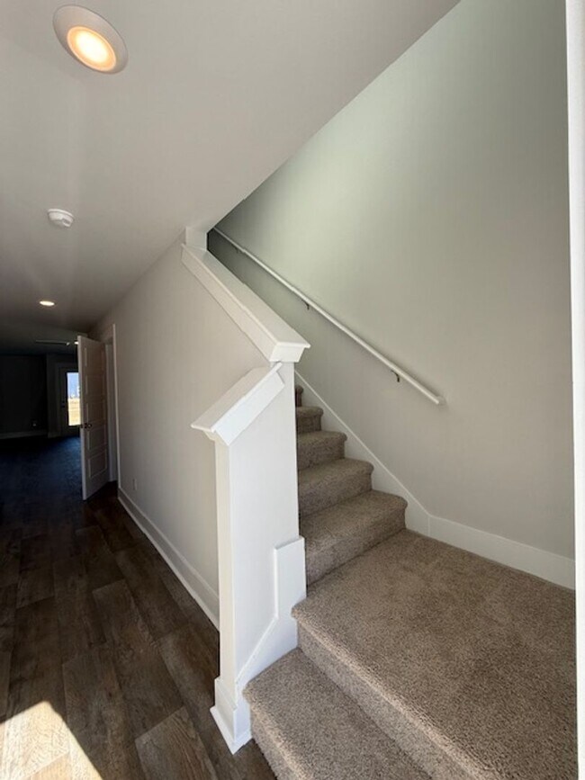 Building Photo - Be the first to Live in This Brand-New Townhome!