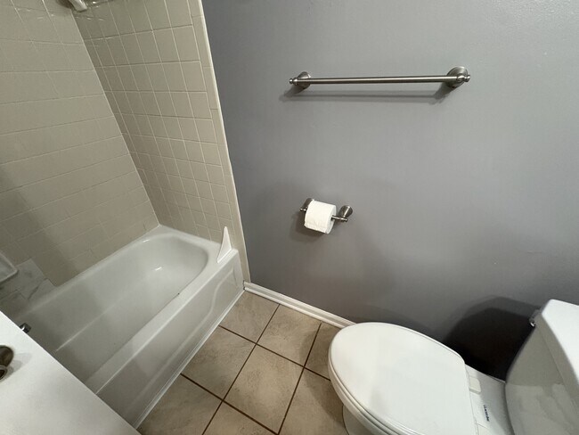 Building Photo - 1501 Antler Cir