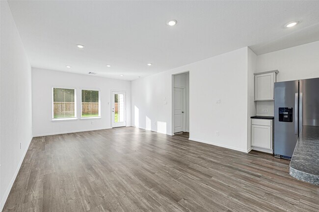 Building Photo - 5426 Magnolia Heath Ln