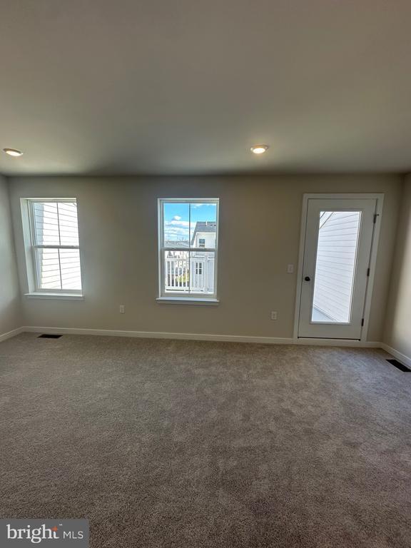 Building Photo - 17 Atkins Dr