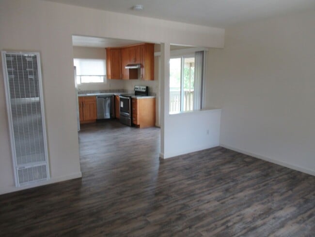 Building Photo - 2701 Soscol Ave