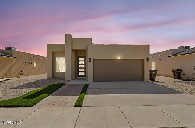 Building Photo - 941 Sandhurst Pl