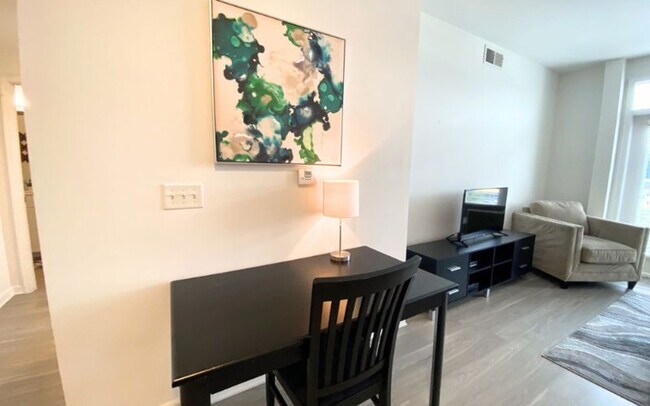 Primary Photo - 1180 Peachtree St NE