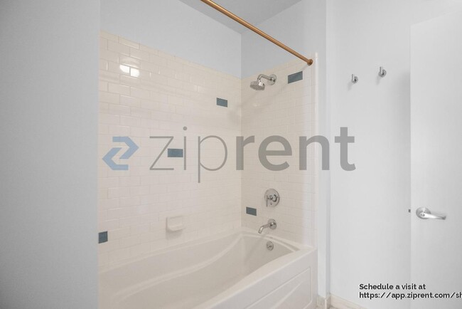 Building Photo - 1755 Broadway