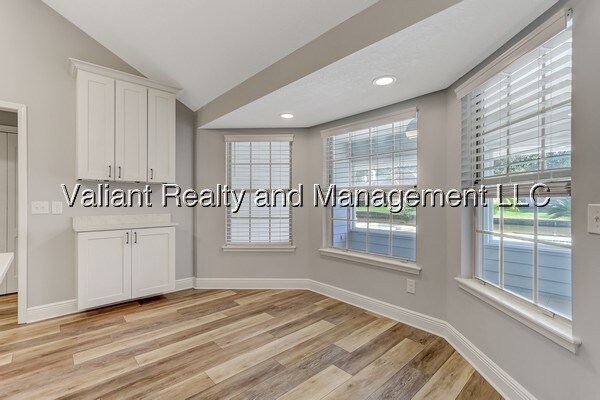 Building Photo - 13807 Carters Grove Ln