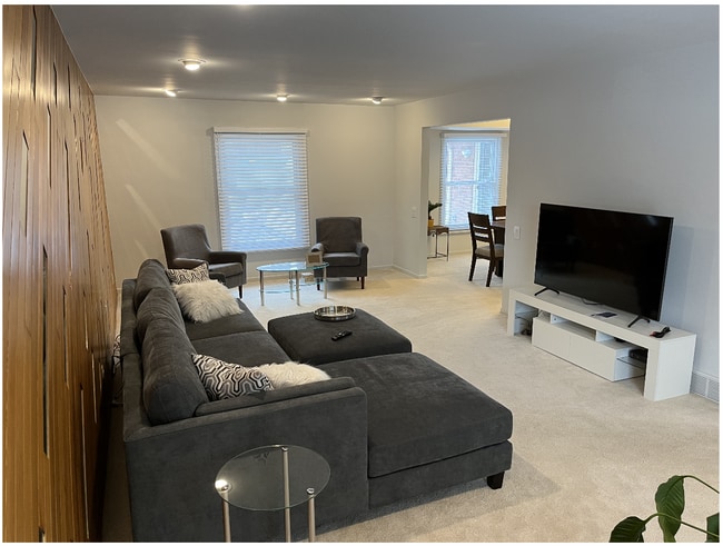 living room - 5835 Pinecroft Dr