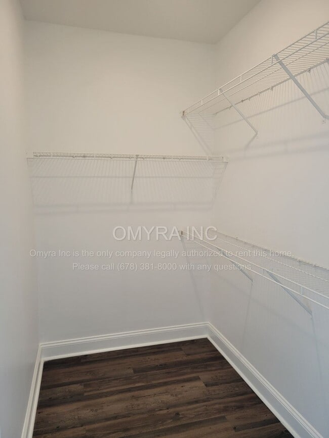 Building Photo - Beautiful One Bedroom Condo in East Atlanta!