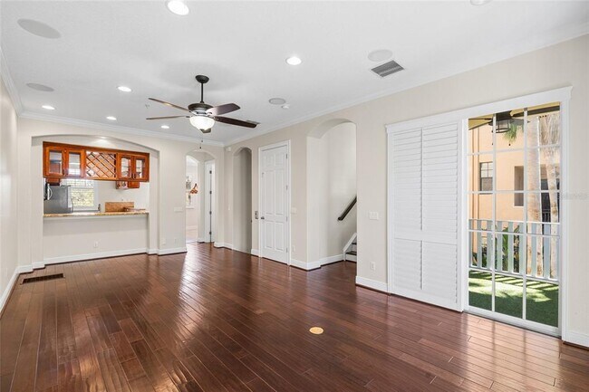 Building Photo - 6002 Printery St