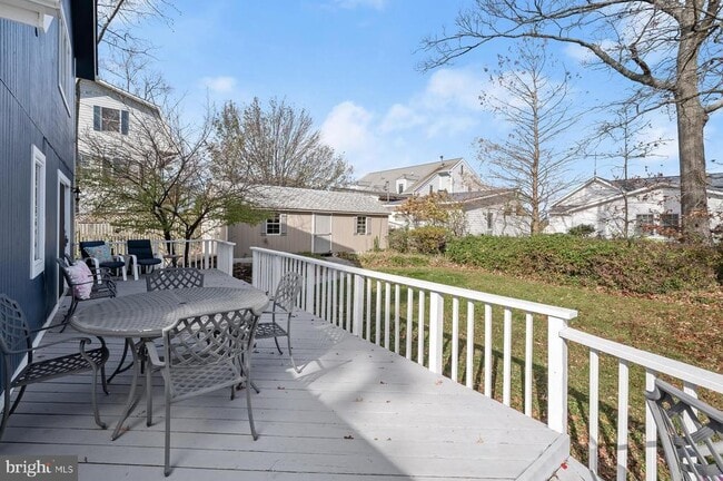 Building Photo - 4706 Frederick Ave