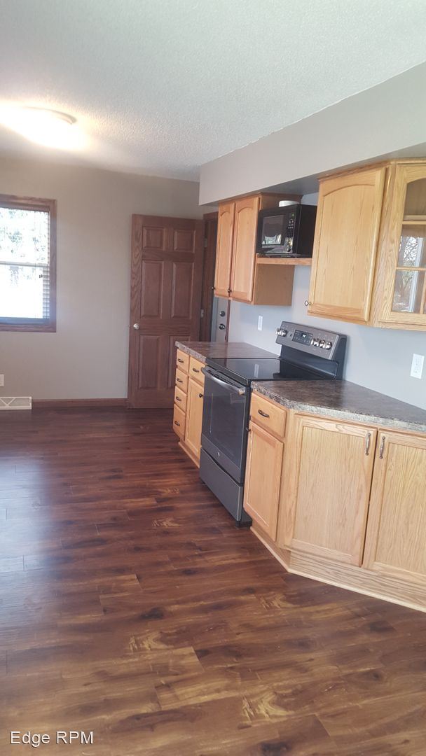 Building Photo - 2 br, 1 bath House - 2735 E Washburn Road