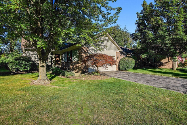 Primary Photo - 4058 Boulder Pond Dr
